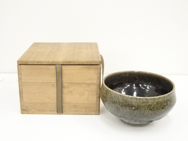 ANTIQUE JAPANESE TEA CEREMONY / TEA BOWL CHAWAN / ASH GLAZE 